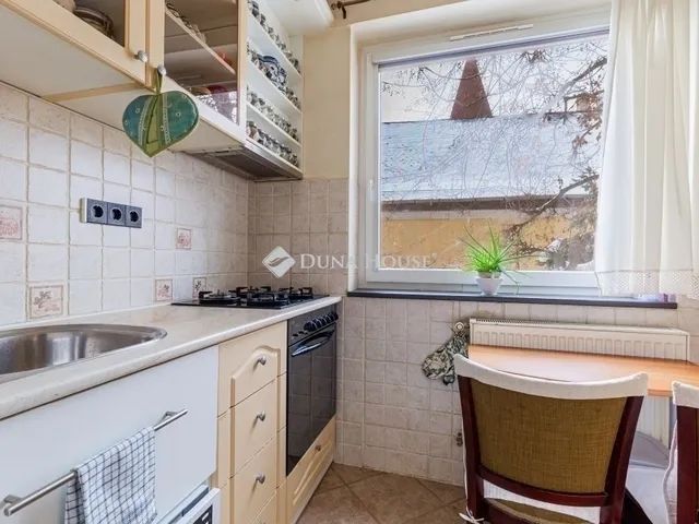 Eladó lakás Budapest II. kerület 66 nm