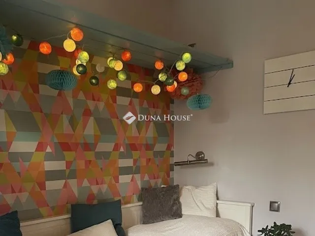 Eladó ház Érd 265 nm