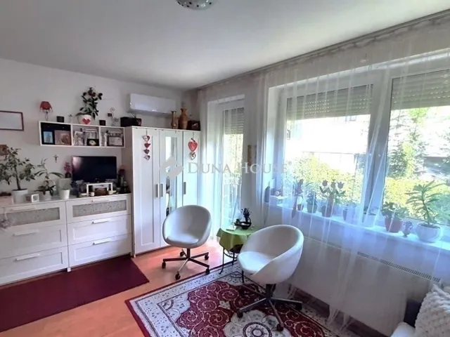 Eladó lakás Budapest XIV. kerület, Herminamező 58 nm