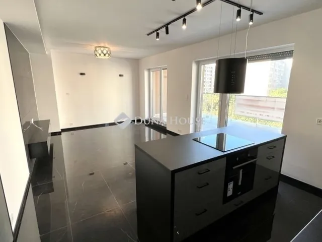 Eladó lakás Budapest XIII. kerület, Lőportárdűlő 69 nm