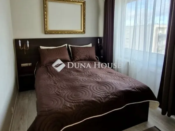 Eladó lakás Budapest III. kerület, Pók utcai lakótelep 73 nm