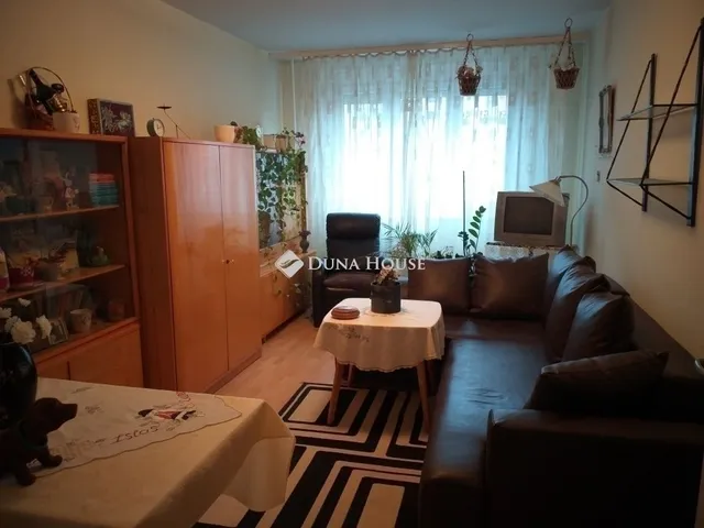 Eladó lakás Budapest III. kerület, Békásmegyer 49 nm