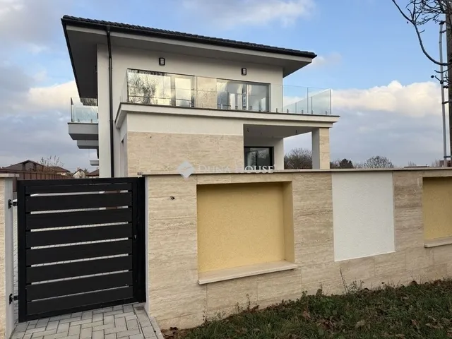 Eladó ház Érd 174 nm