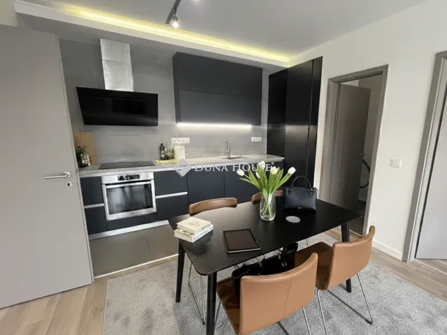 Eladó lakás Budapest XII. kerület, Kissvábhegy 71 nm