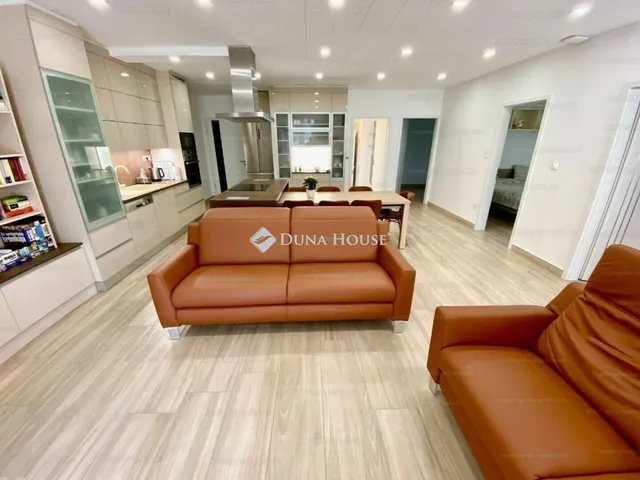 Eladó lakás Budapest III. kerület, Római-part 98 nm