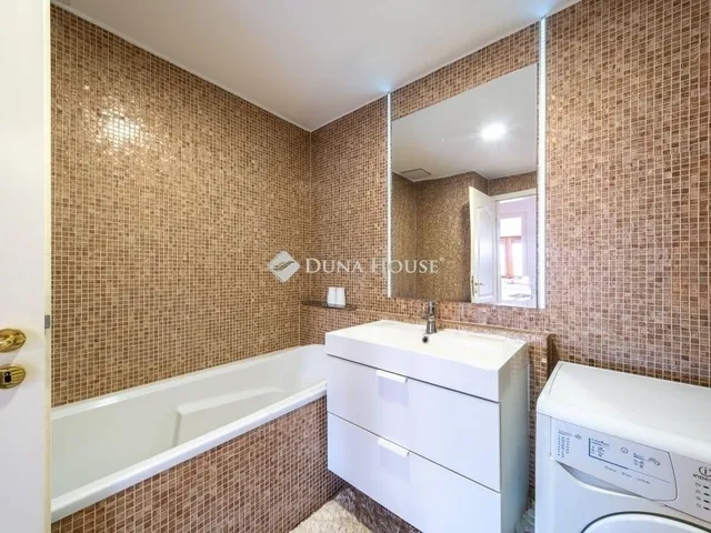 Eladó lakás Budapest II. kerület 73 nm