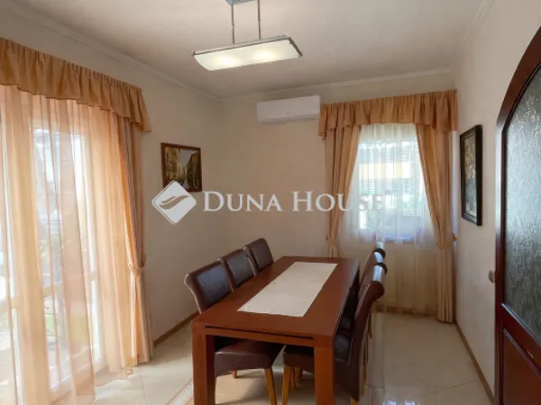 Eladó ház Budapest IV. kerület, Újpest 244 nm
