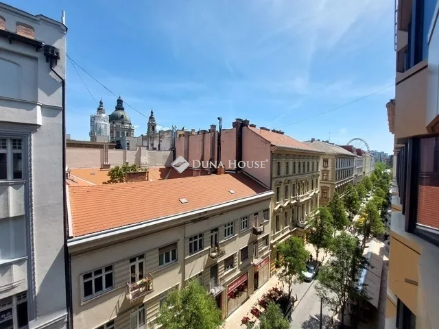 Eladó lakás Budapest V. kerület 112 nm