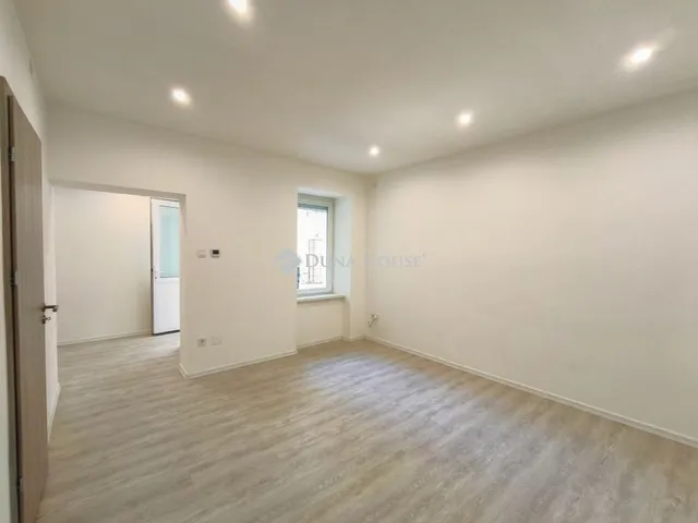 Eladó lakás Budapest III. kerület 29 nm