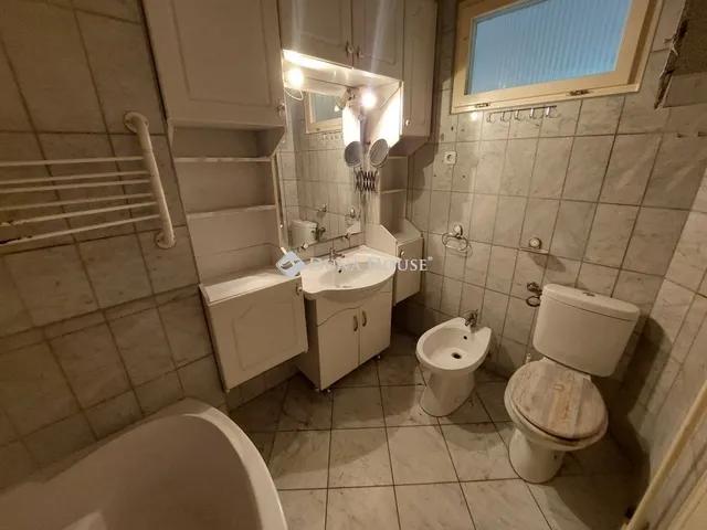 Eladó lakás Budapest II. kerület, Újlak II. ker. 38 nm
