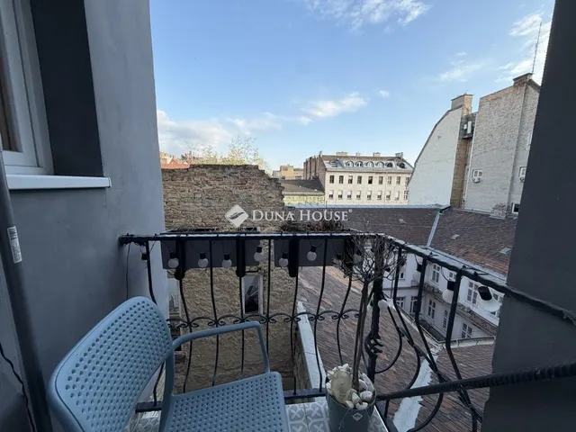Eladó lakás Budapest V. kerület, Belváros 18 nm