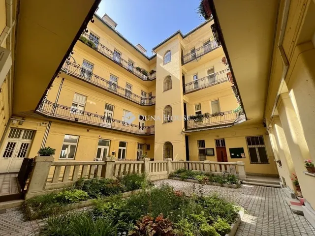 Eladó lakás Budapest II. kerület 31 nm