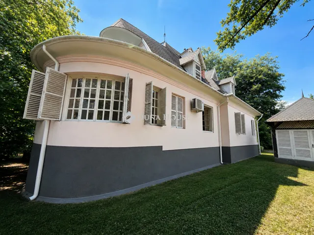Eladó ház Balatonalmádi 354 nm