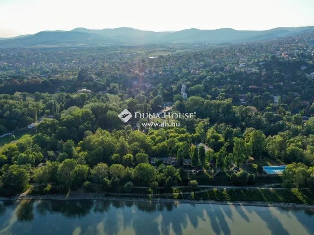 Eladó kereskedelmi és ipari ingatlan Szentendre 35865 nm