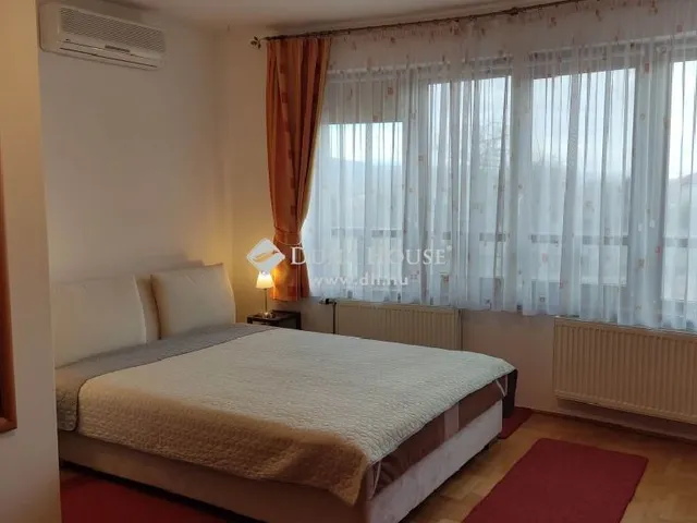 Eladó ház Esztergom 450 nm