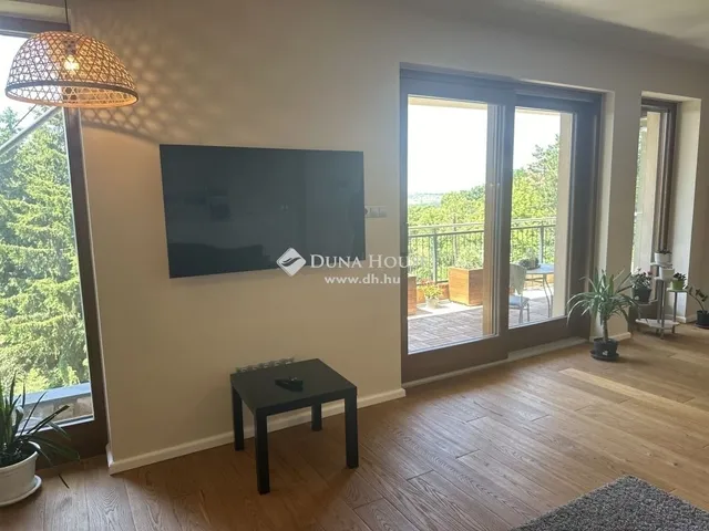 Eladó ház Piliscsaba 295 nm