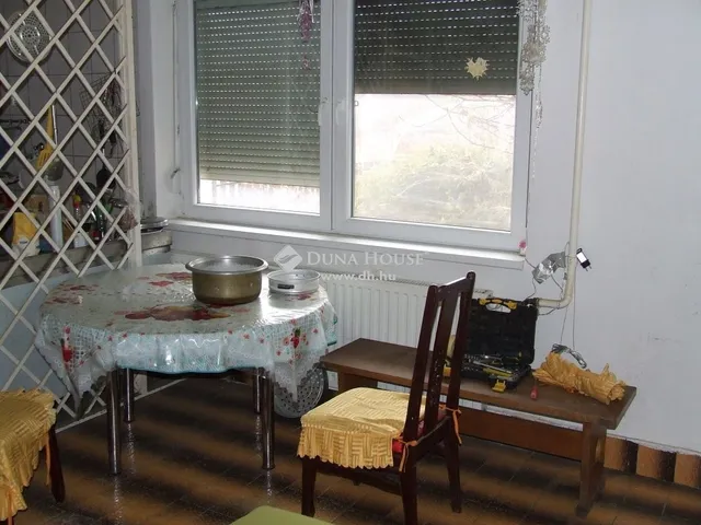 Eladó ház Esztergom 190 nm