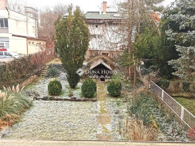 Eladó ház Esztergom 130 nm