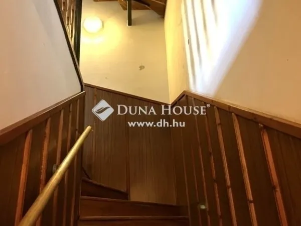 Eladó ház Esztergom 130 nm