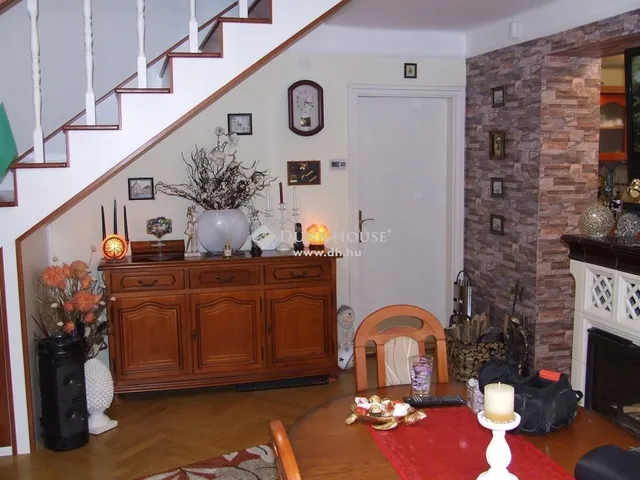 Eladó ház Esztergom 174 nm