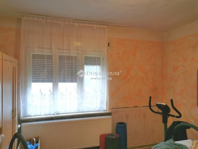 Eladó ház Tát 84 nm