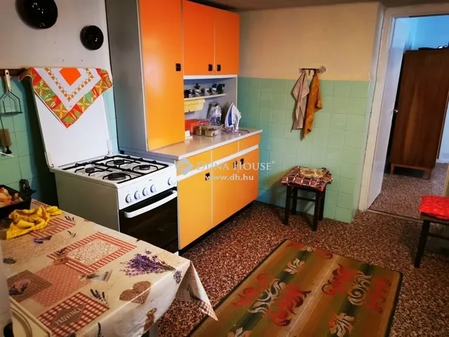 Eladó ház Leányvár 130 nm