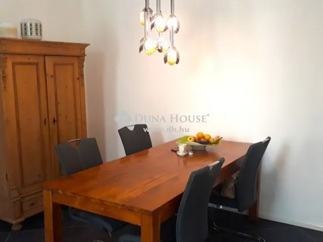 Eladó ház Vámosmikola 110 nm