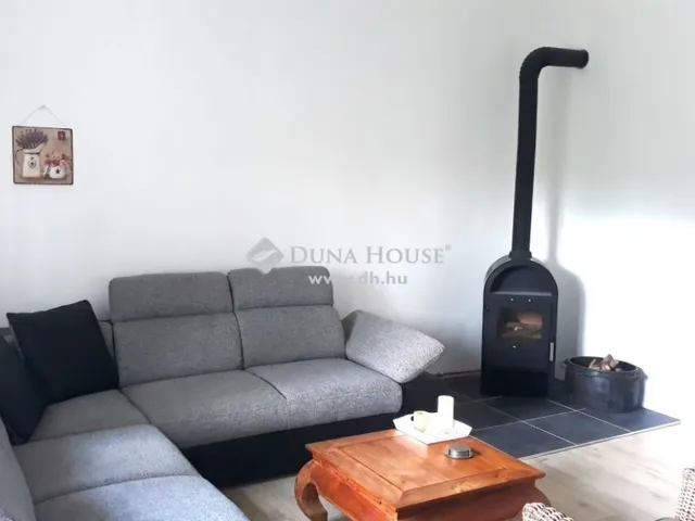 Eladó ház Vámosmikola 110 nm