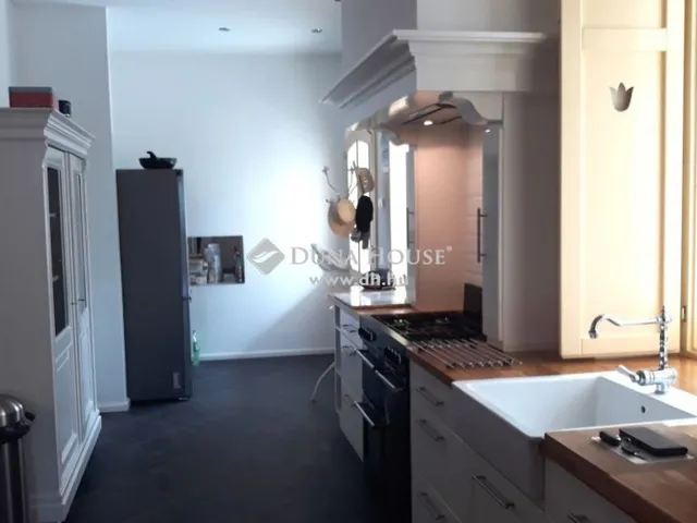 Eladó ház Vámosmikola 110 nm