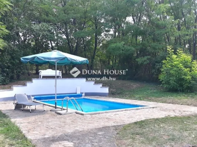 Eladó ház Vámosmikola 110 nm