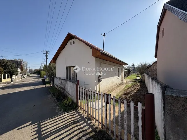Eladó ház Tokod 80 nm