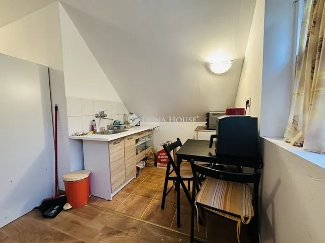 Eladó ház Pilismarót 310 nm