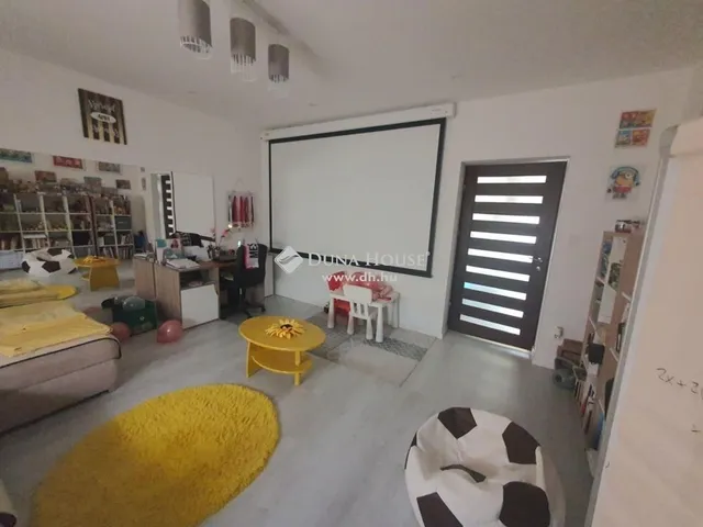 Eladó ház Tokod 187 nm