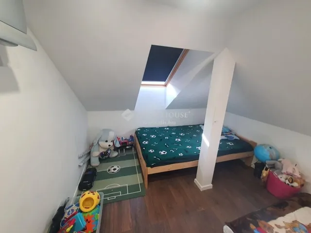 Eladó ház Tokod 187 nm