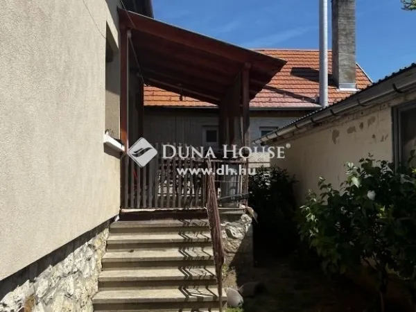 Eladó ház Tokod 187 nm