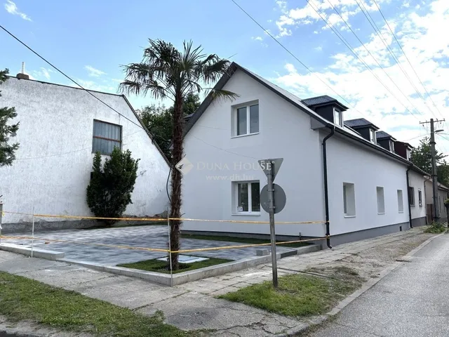 Eladó lakás Esztergom, Szentgyörgymező 69 nm
