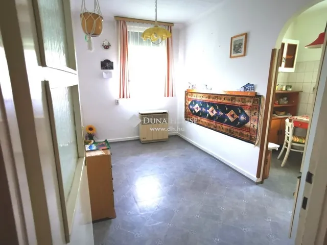 Eladó ház Sárisáp 52 nm