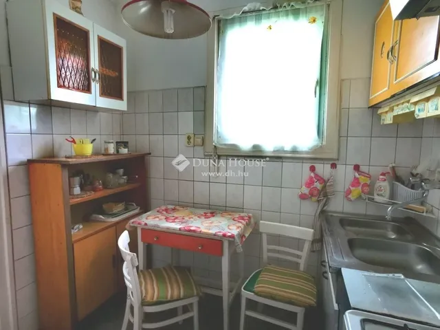 Eladó ház Sárisáp 52 nm