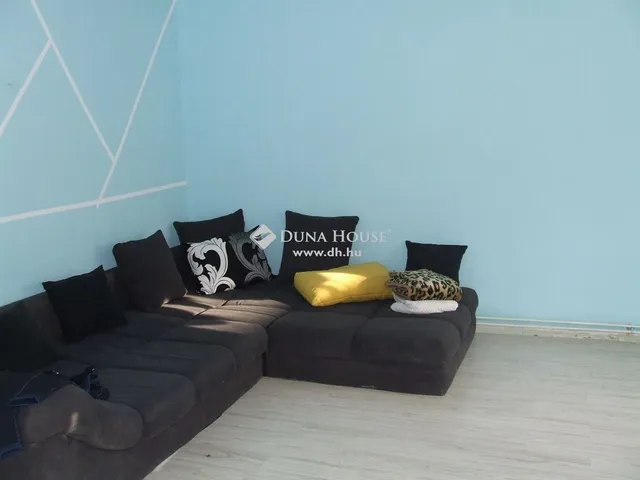 Eladó ház Esztergom 215 nm