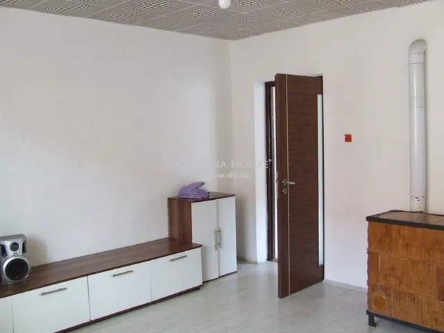 Eladó ház Esztergom 215 nm