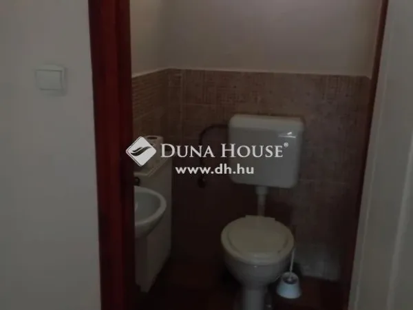 Eladó ház Tokod 140 nm