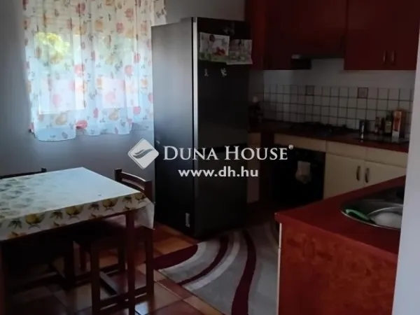 Eladó ház Tokod 140 nm