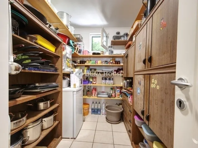 Eladó ház Piliscsaba 181 nm