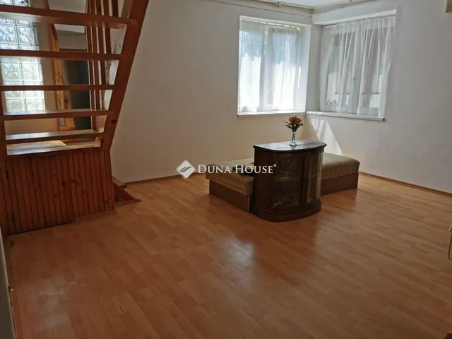 Eladó üdülő és hétvégi ház Tokod 90 nm