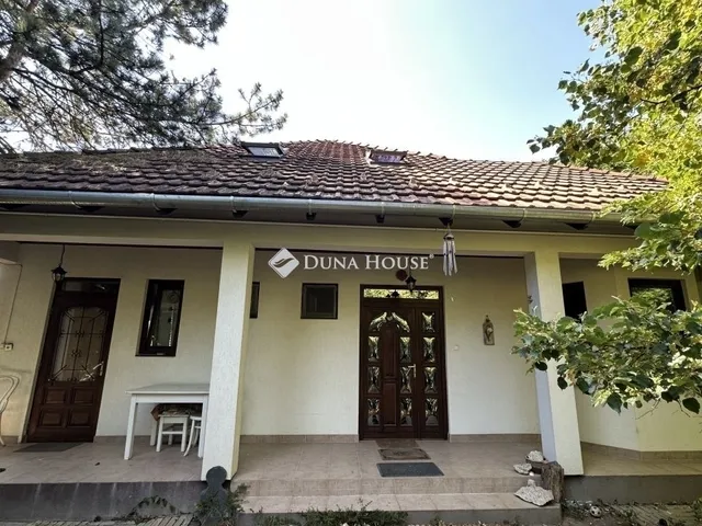 Eladó ház Piliscsaba 190 nm