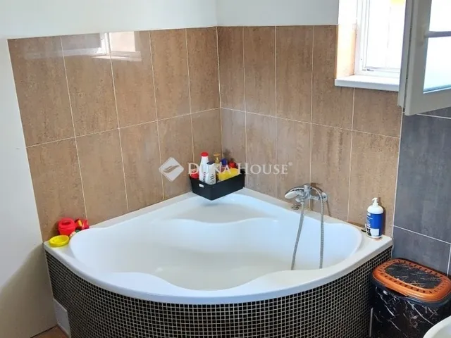 Eladó ház Tokodaltáró 160 nm