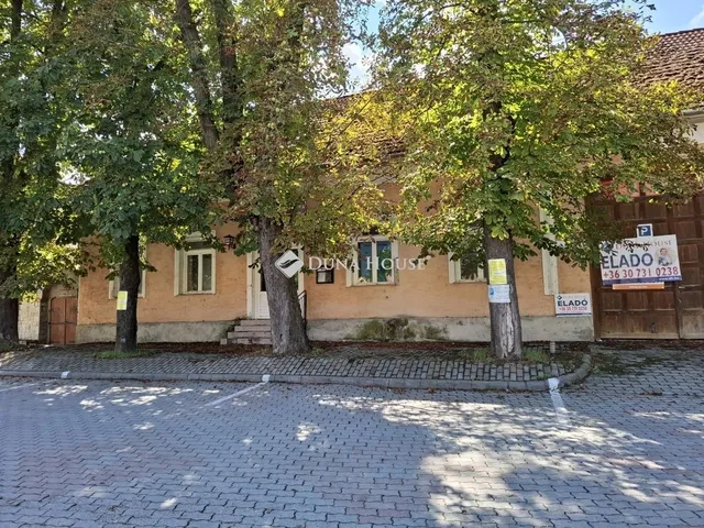 Eladó kereskedelmi és ipari ingatlan Dömös 1348 nm