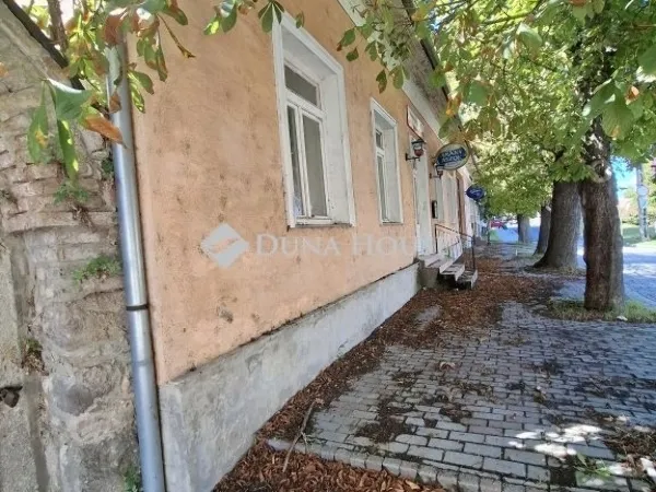 Eladó kereskedelmi és ipari ingatlan Dömös 1348 nm