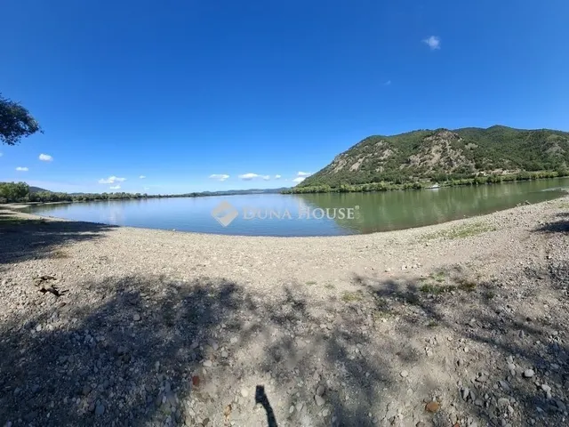 Eladó kereskedelmi és ipari ingatlan Dömös 1348 nm