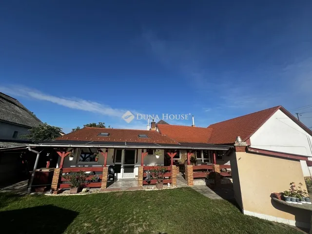 Eladó ház Tokod 130 nm